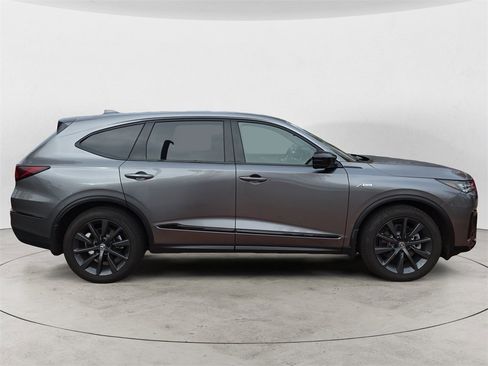 Used 2025 Acura MDX A-Spec image 6