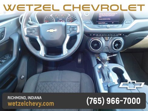 Used 2021 Chevrolet Blazer LT FWD image 16
