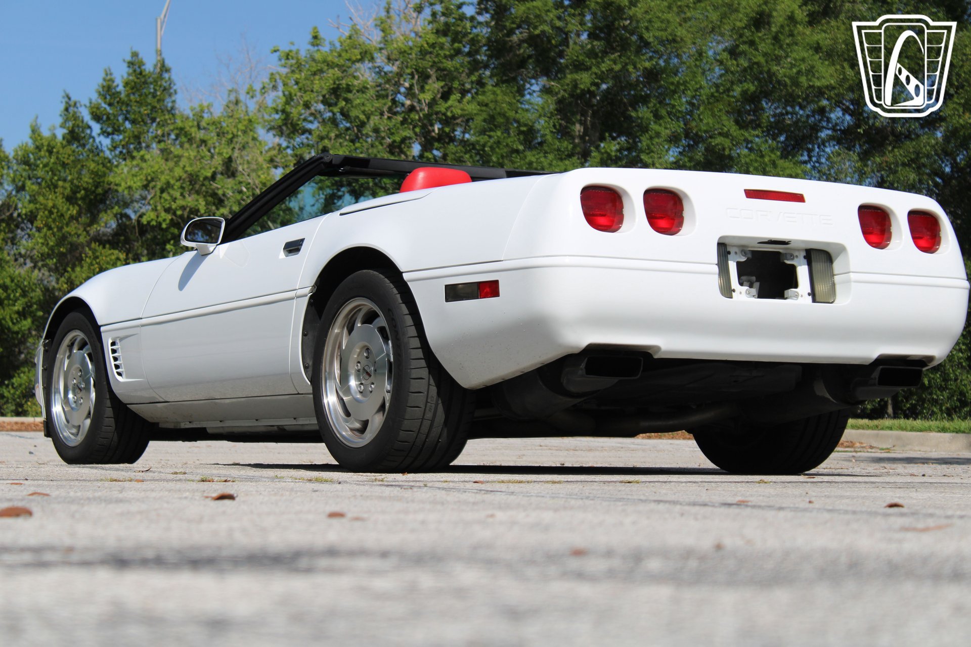 Used 1995 Chevrolet Corvette Convertible RWD image 5
