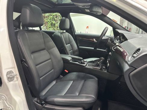 Used 2014 Mercedes-Benz C 250 Sedan image 49