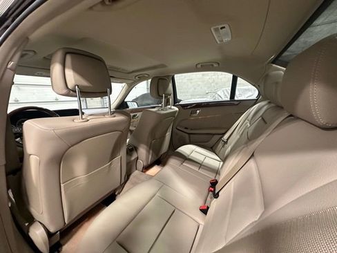 Used 2012 Mercedes-Benz E 350 4MATIC Sedan image 12