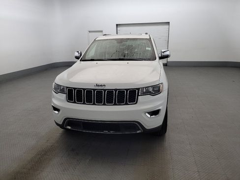 Used 2018 Jeep Grand Cherokee Limited AWD/4WD image 15