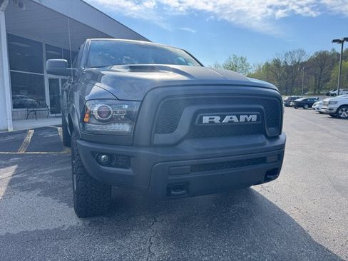 Used 2022 RAM 1500 Classic Warlock w/ Ceramic Gray Warlock Package AWD/4WD image 7