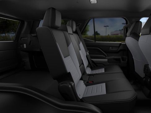 New 2026 Toyota 4Runner TRD Sport AWD/4WD image 2