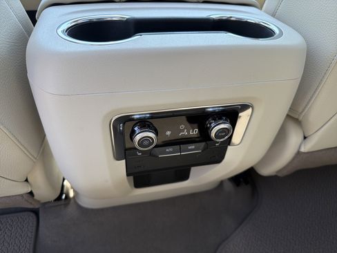 New 2026 GMC Yukon Denali w/ Sun & Power Step Package image 26