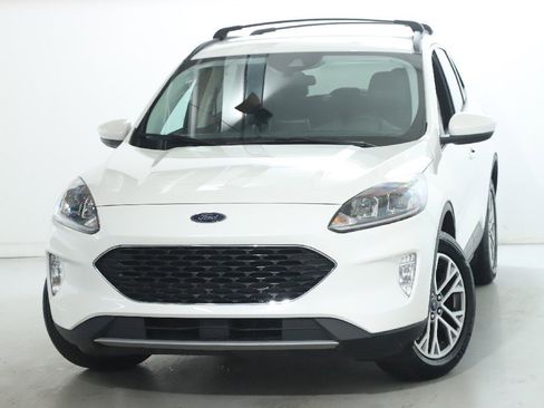 Used 2022 Ford Escape SEL image 3