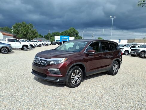 Used 2017 Honda Pilot EX-L image 3