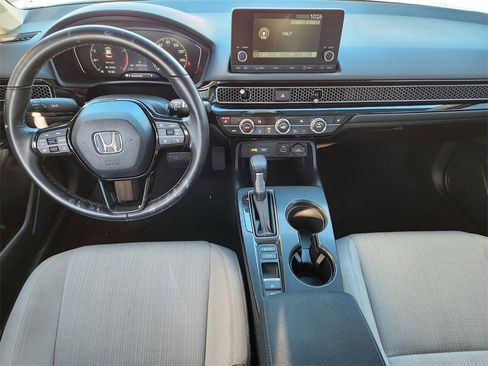 Used 2024 Honda Civic EX image 9