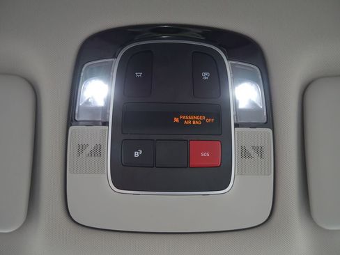 Used 2025 Hyundai Tucson SEL FWD image 46