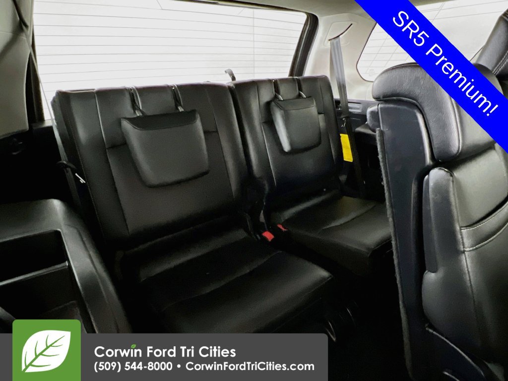 Used 2018 Toyota 4Runner SR5 Premium AWD/4WD image 16