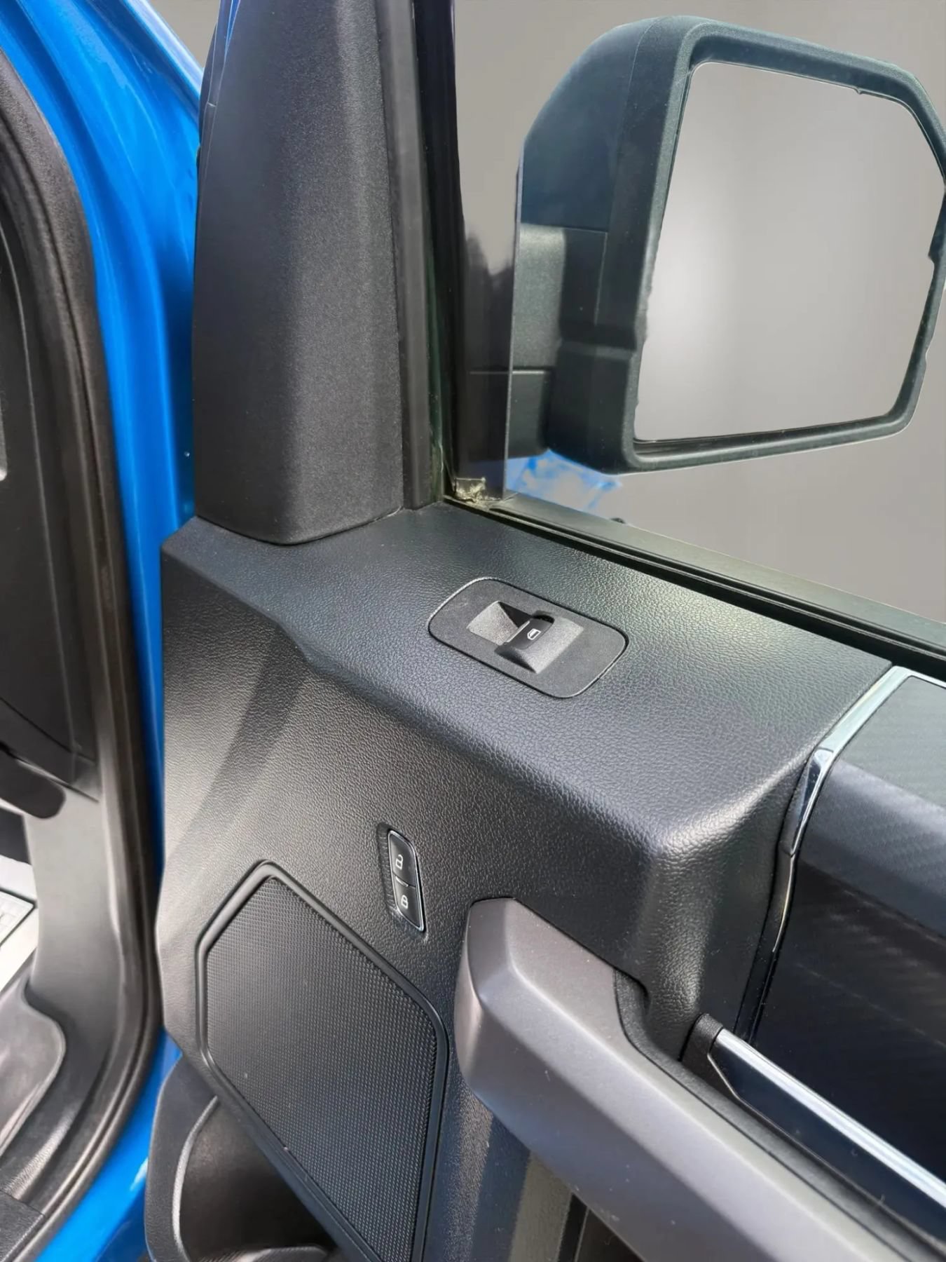 Used 2019 Ford F150 XLT w/ Equipment Group 302A Luxury AWD/4WD image 39