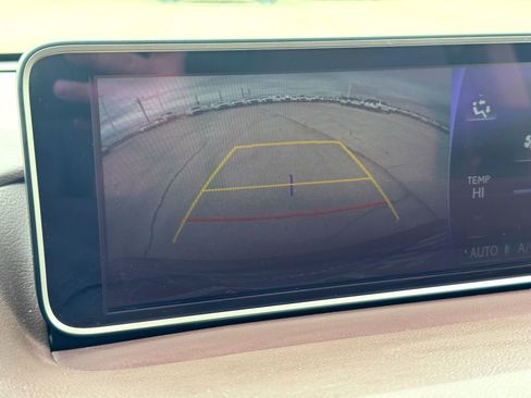 Used 2017 Lexus RX 450h AWD image 32