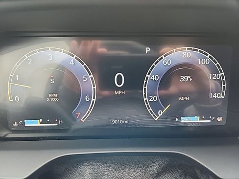 Certified 2024 Jeep Grand Cherokee Altitude image 18