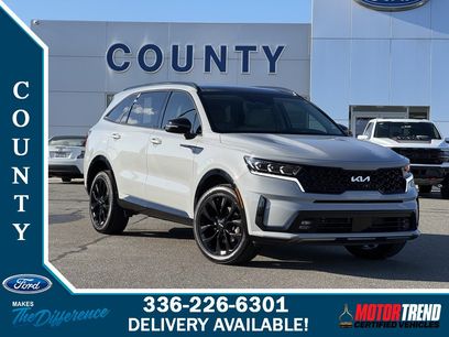 Used 2023 Kia Sorento SX