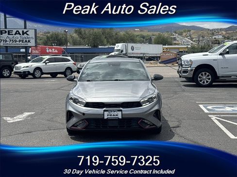 Used 2022 Kia Forte GT-Line w/ GT-Line Premium Package FWD image 2