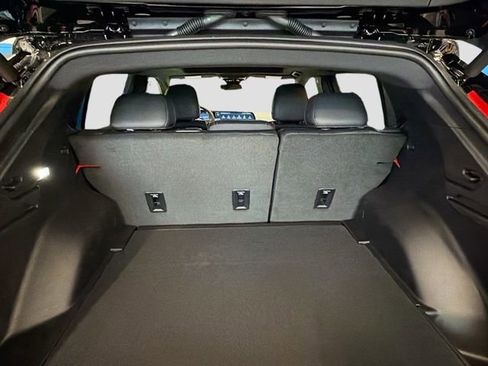 New 2026 Chevrolet Equinox EV RS FWD image 32