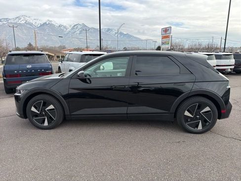 New 2026 Hyundai Ioniq 5 SEL image 8