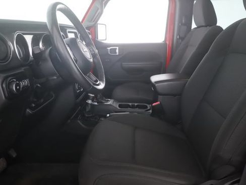 Used 2022 Jeep Wrangler Sport AWD/4WD image 16