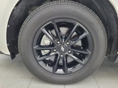 Used 2020 Dodge Journey SE w/ SE Popular Equipment Group FWD image 31