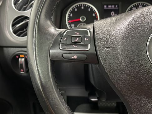 Used 2017 Volkswagen Tiguan Wolfsburg Edition AWD/4WD image 6