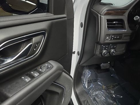 Used 2023 Chevrolet Tahoe LS w/ Driver Alert Package AWD/4WD image 27