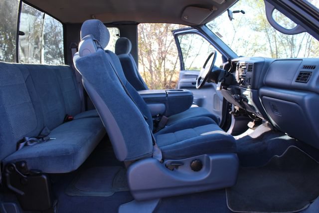 Used 2001 Ford F350 XLT RWD image 21