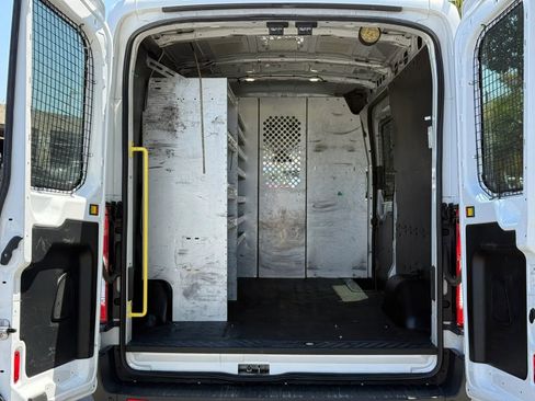 Used 2016 Ford Transit 250 148 Medium Roof w/ Exterior Upgrade Package RWD image 10