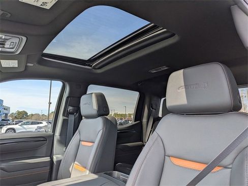 New 2026 GMC Sierra 1500 AT4 w/ AT4 Premium Package image 17