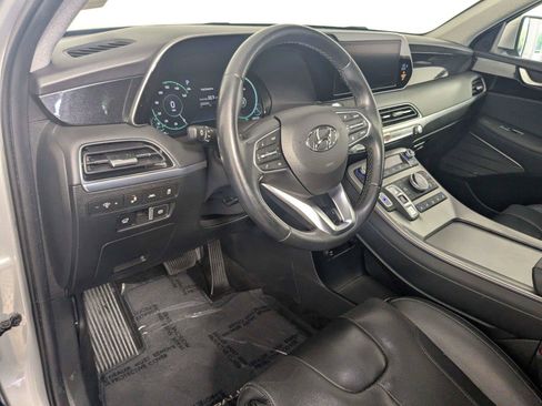 Used 2022 Hyundai Palisade Limited FWD image 13