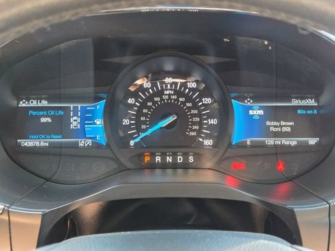 Used 2021 Ford Edge Titanium FWD image 28
