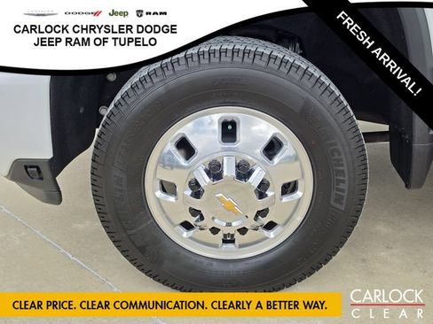 Used 2024 Chevrolet Silverado 3500 High Country w/ Technology Package AWD/4WD image 38