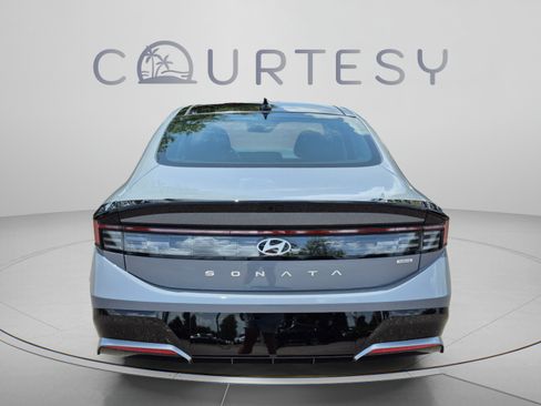 New 2026 Hyundai Sonata SEL FWD image 4