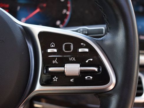 Used 2023 Mercedes-Benz GLE 350 4MATIC image 16