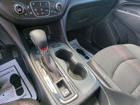 Used 2024 Chevrolet Equinox RS AWD/4WD image 18