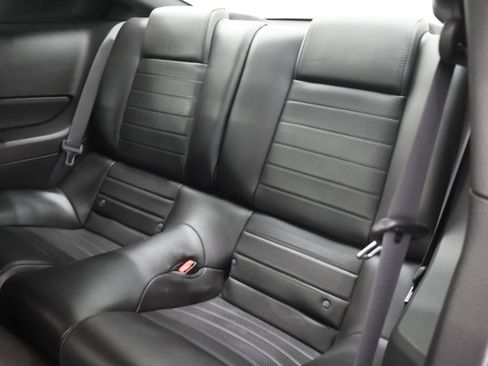 Used 2007 Ford Mustang GT RWD image 9