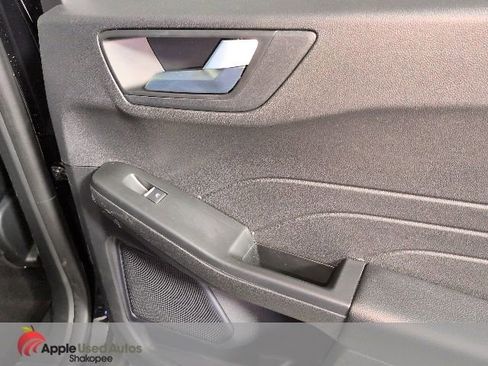Used 2024 Ford Escape Platinum AWD/4WD image 37