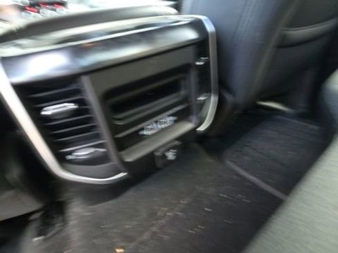 Used 2022 RAM 1500 Big Horn AWD/4WD image 25