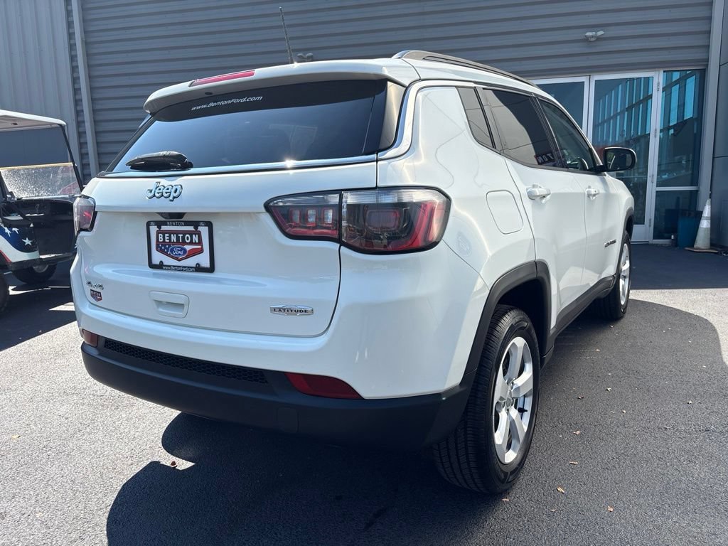 Used 2021 Jeep Compass Latitude AWD/4WD image 3