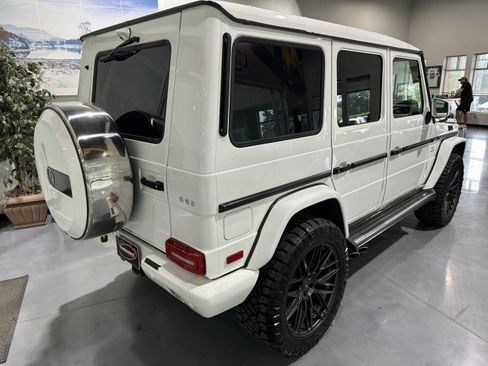 Used 2017 Mercedes-Benz G 63 AMG 4MATIC image 2