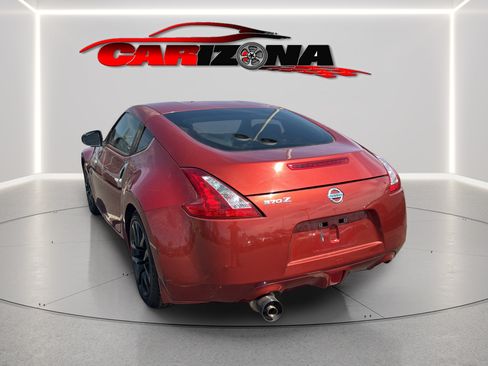 Used 2016 Nissan 370Z Coupe RWD image 8
