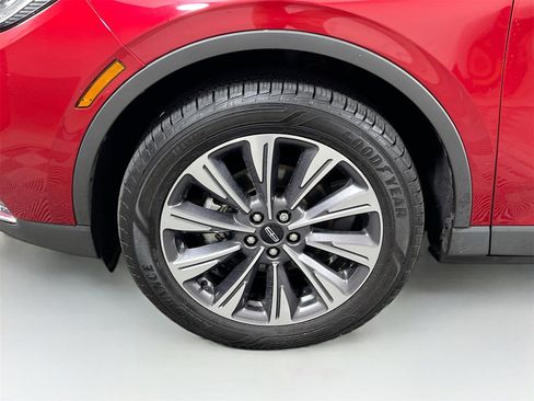 Used 2022 Lincoln Corsair Reserve w/ Elements Package image 32