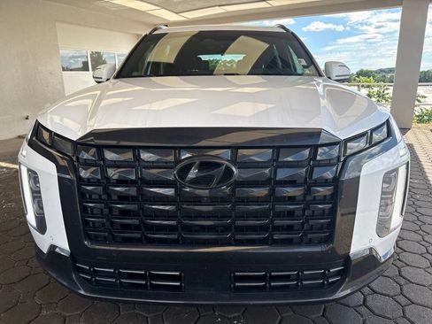 Used 2024 Hyundai Palisade Calligraphy AWD/4WD image 2