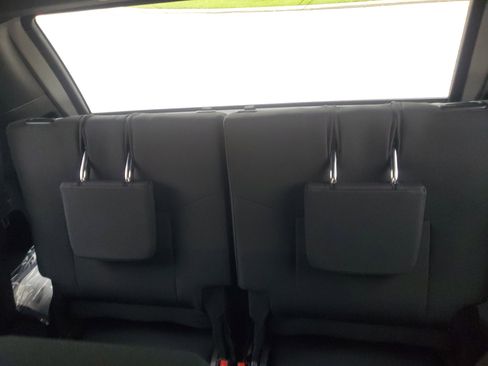 Used 2025 Toyota 4Runner SR5 image 17