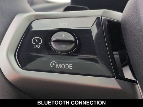 New 2026 BMW 550e xDrive w/ Executive Package image 18