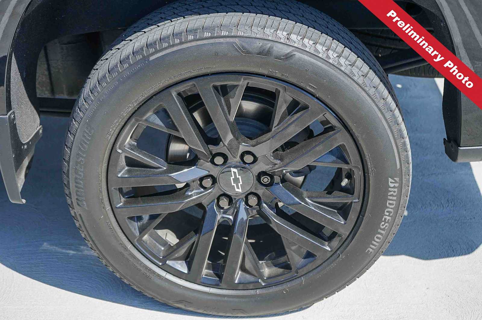 Used 2022 Chevrolet Silverado 1500 LT w/ Bed Protection Package RWD image 10