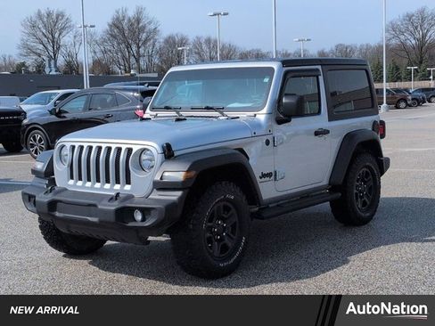 Used 2023 Jeep Wrangler Sport image 1