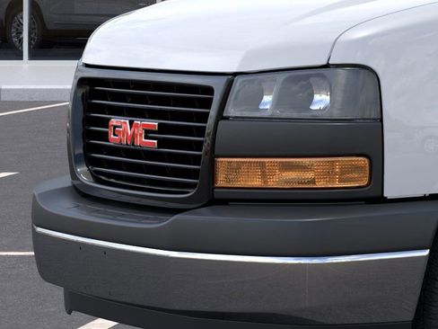 New 2026 GMC Savana 3500 w/ Driver Convenience Package RWD image 17