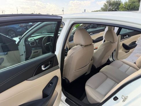 Used 2016 Nissan Maxima 3.5 S FWD image 10
