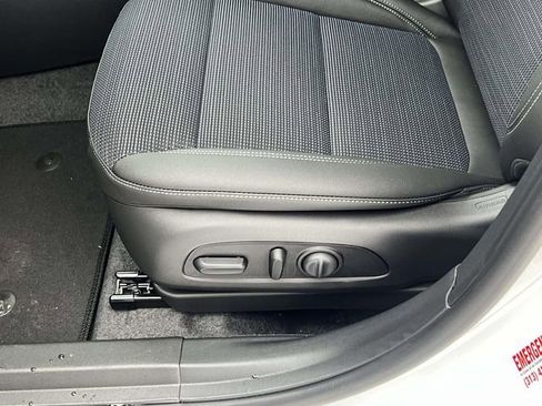 New 2026 Buick Envista Preferred w/ Convenience I Package image 18