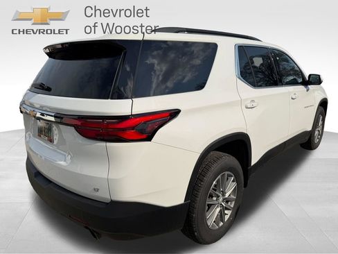 Used 2023 Chevrolet Traverse LT FWD image 6